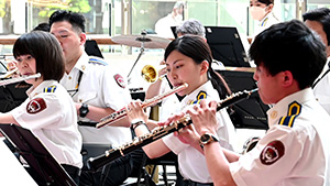 神奈川県警察音楽隊(曲目：三日月の舞)