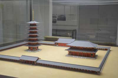 相模国分寺の模型(海老名市温故館の展示)