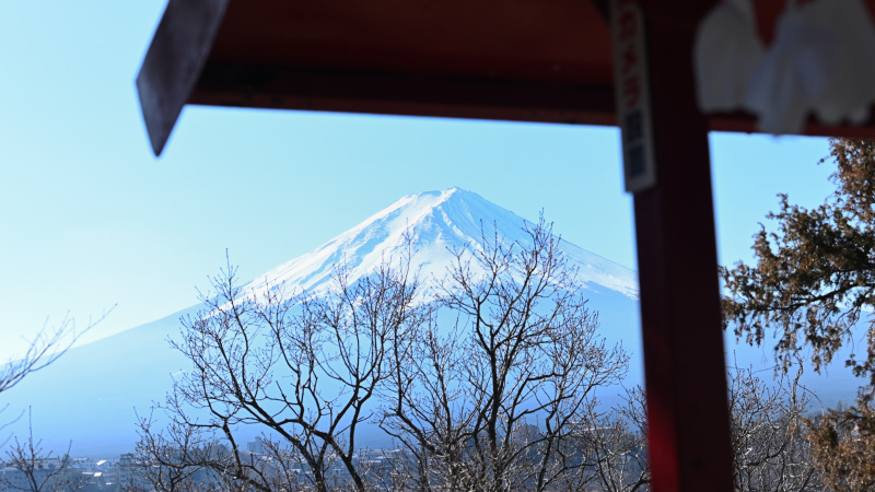 産屋ヶ崎神社からの富士山