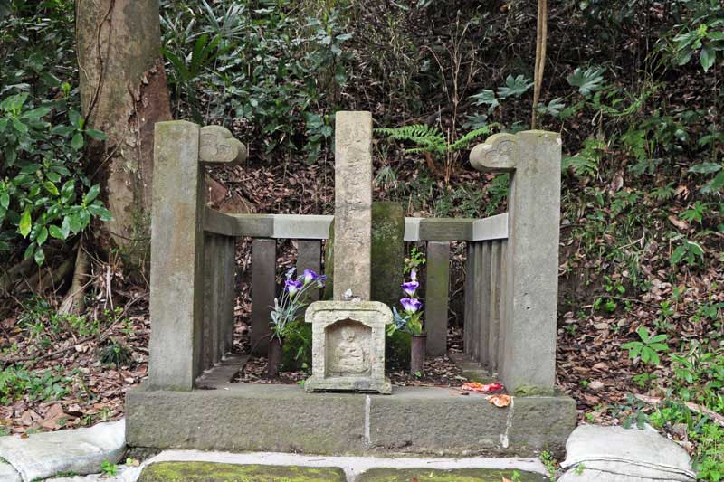 太田道灌公の墓