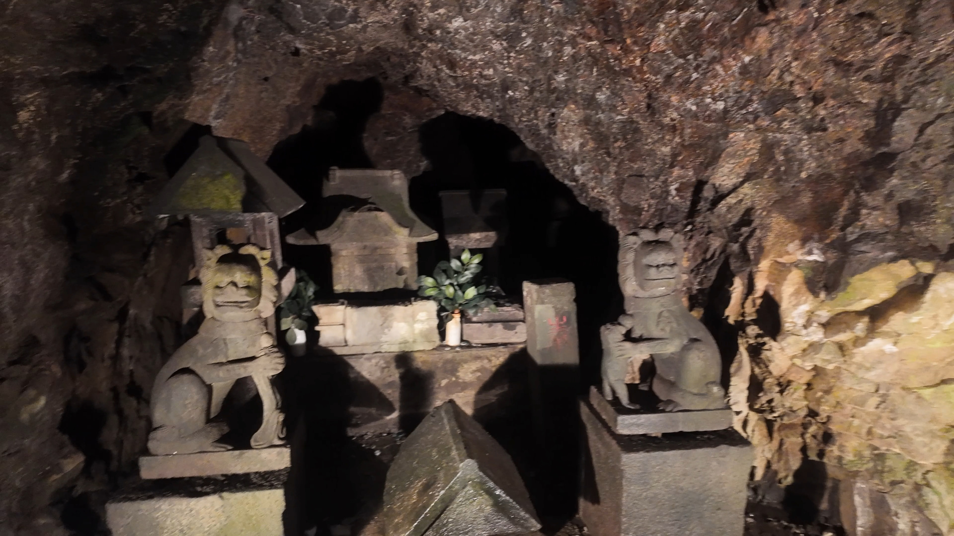 江島神社発祥の場所