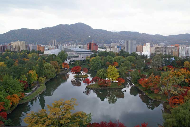 札幌パークホテルから眺めた中島公園の紅葉