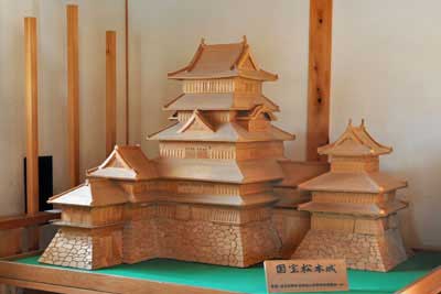 松本城の木組
