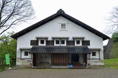 鶴丸倉庫(金沢城土蔵)