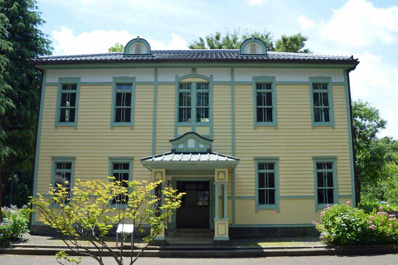 旧府中町役場庁舎