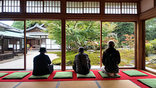 建長寺『宝物風入』展 拝観(長寿寺)