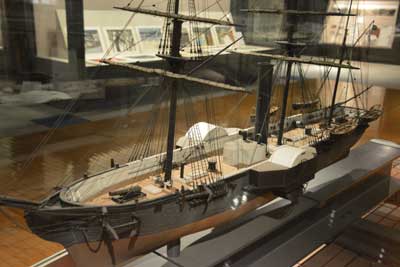 黒船「ミシシッピ号」模型
