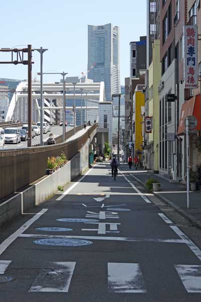 平沼橋脇の横浜道